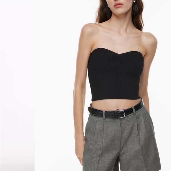 SOLD!!XS Aritzia sweetheart tube top. - Picture 2 of 2